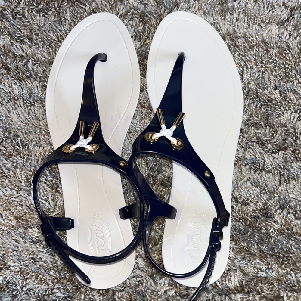 NWOB Tod’s Navy Blue/White T-Straps Thong Jelly Flat Sandals - Picture 3 of 16